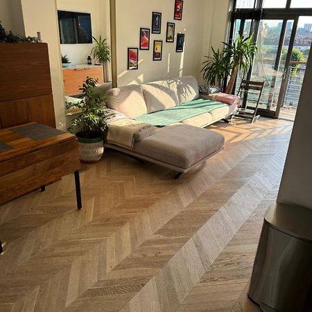 Cosy 1 Bedroom Apartment With Balcony Near Chiswick London Eksteriør billede
